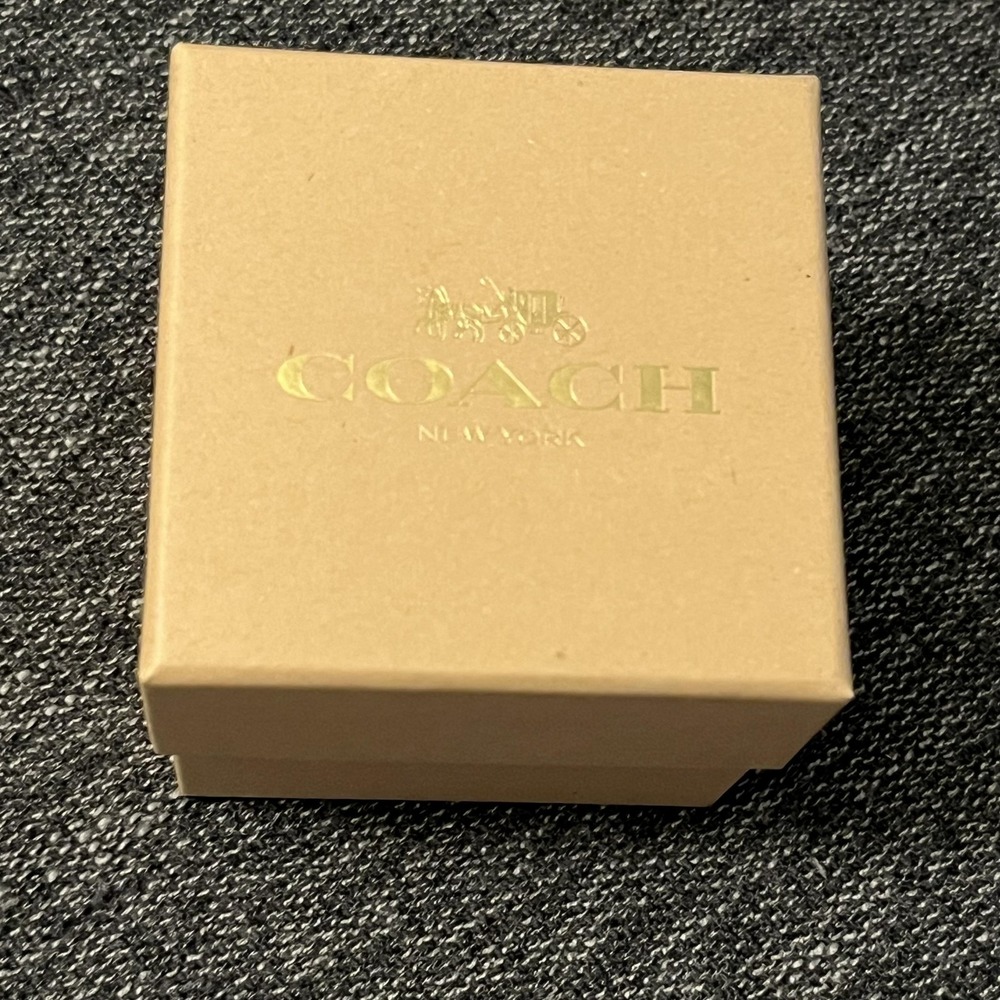 Coach Watch Womens Silver Dial Gold Bezel Mesh Bracelet Set Quartz New W/ Box - Picture 15 of 16